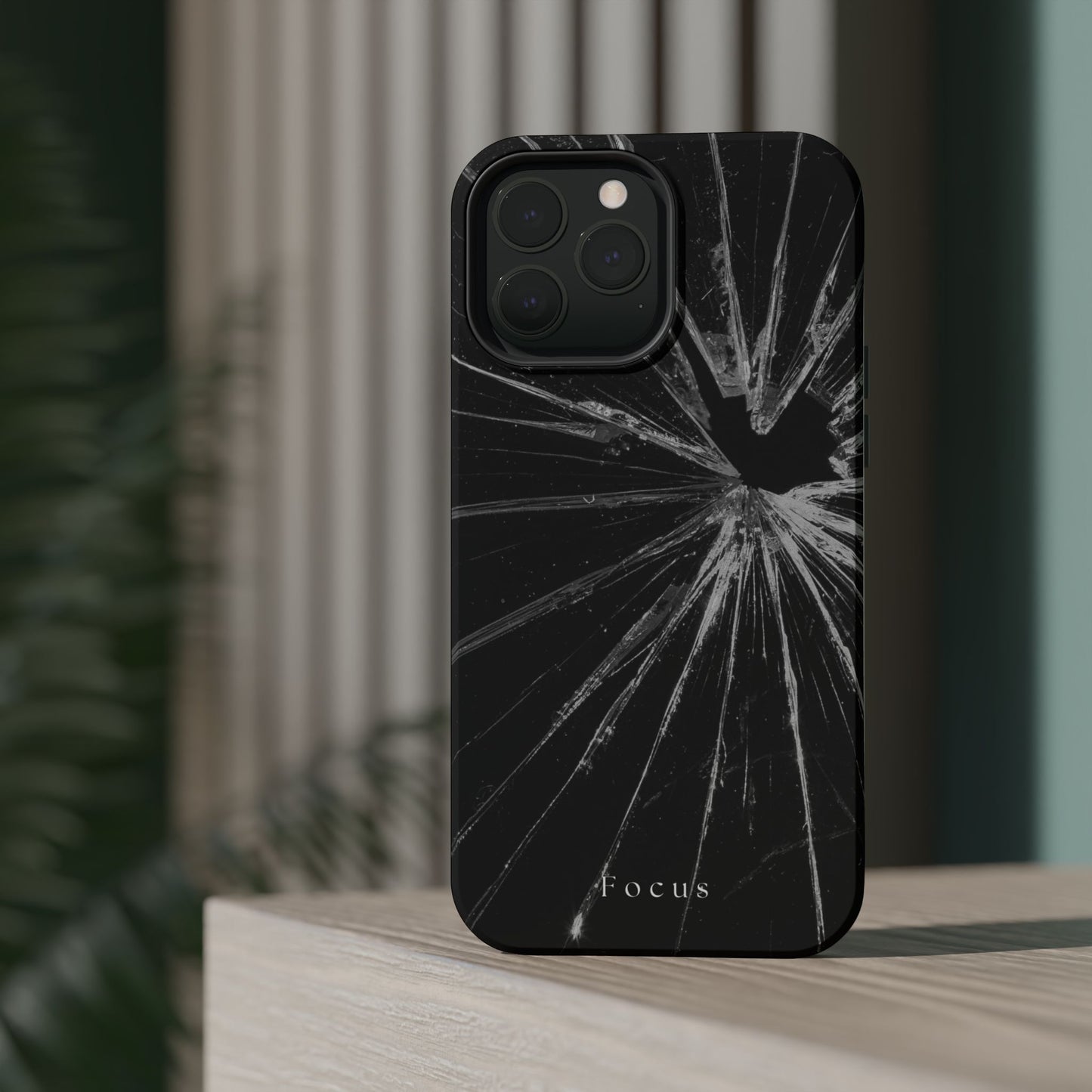 Durable Magnetic FOCUS Broken Glass Stylish Tough Case