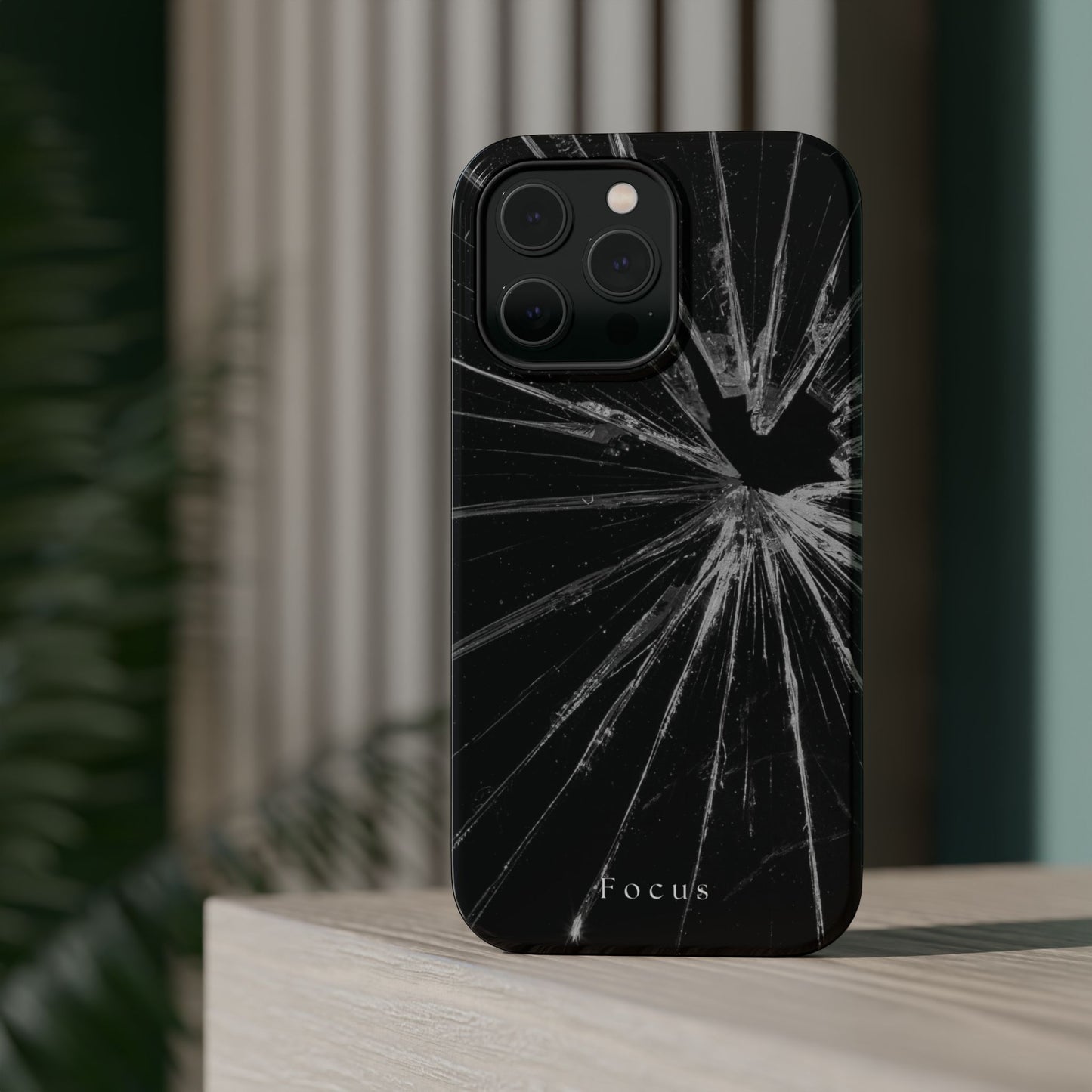 Durable Magnetic FOCUS Broken Glass Stylish Tough Case
